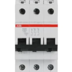 Clearance S203-C13 automatsikring, 3P, Tavlekomponenter