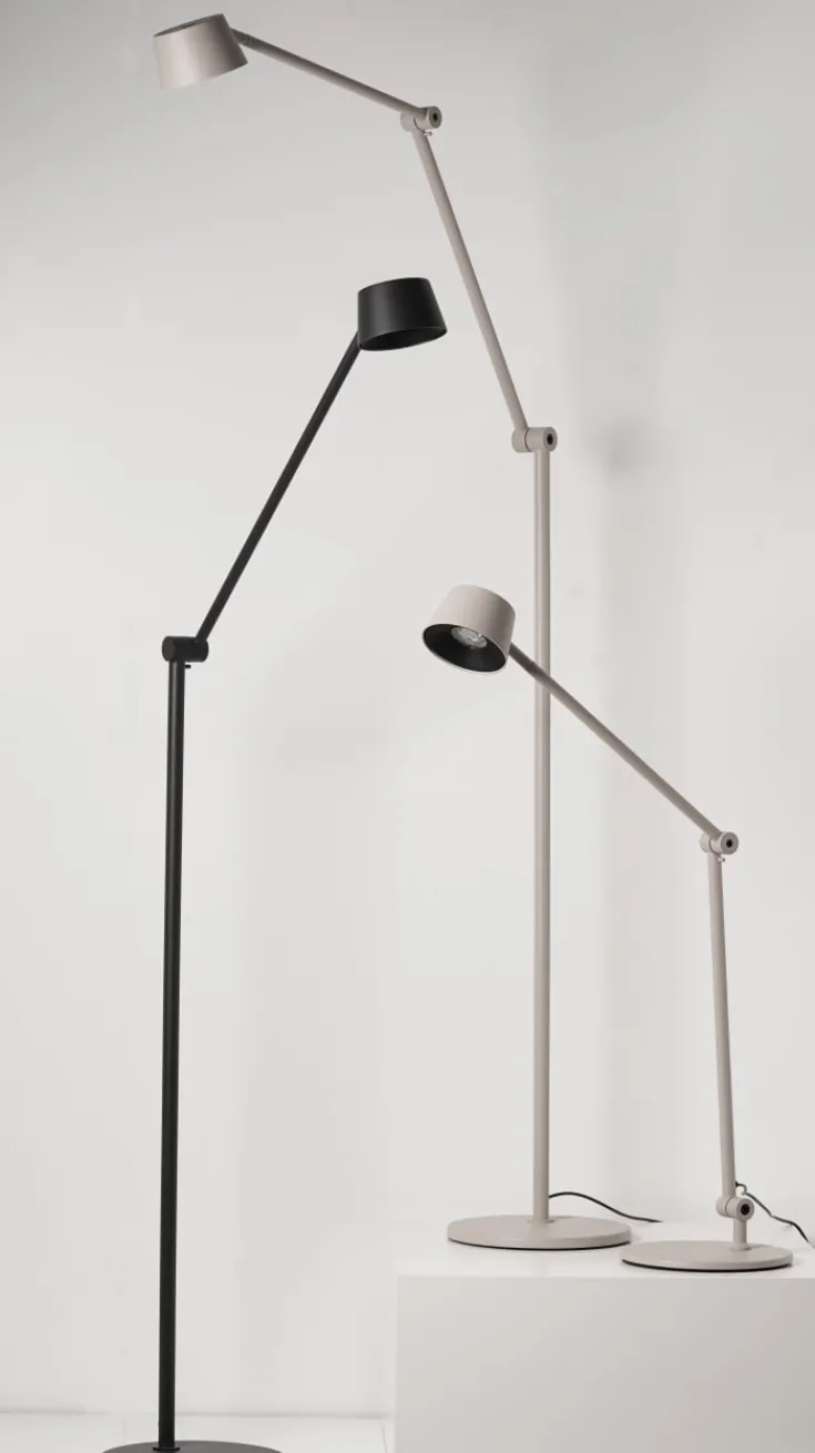 Clearance Direction F1 gulvlampe, Antidark|Gulvlamper