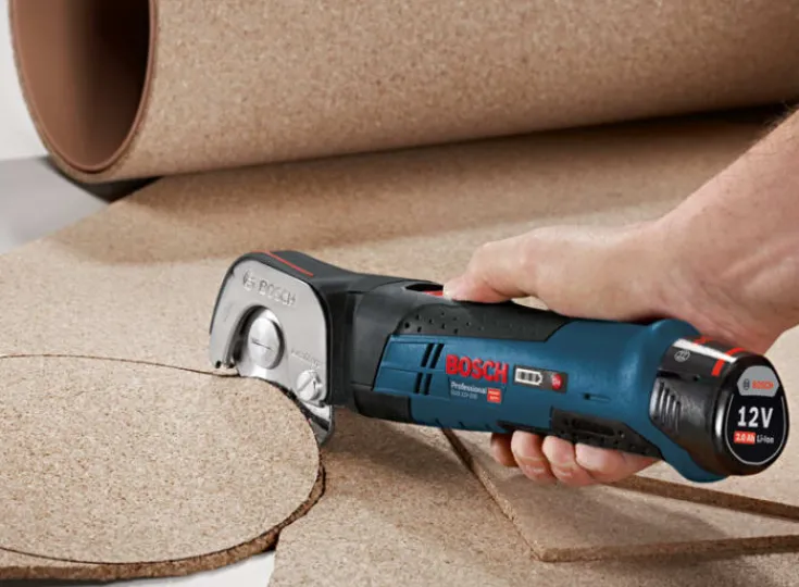 Bosch universalsaks GUS 12V-300 professional, udenbatteri Skæreværktøj & Tilpasning