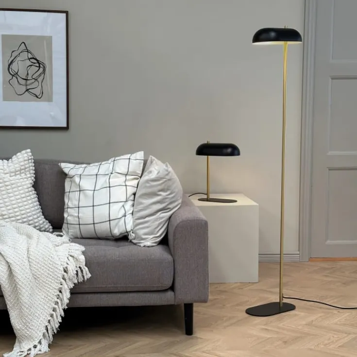 Discount Arch bordlampe, Dyberg Larsen