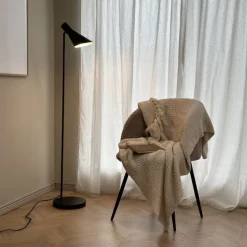 Best DL12 gulvlampe, sort Gulvlamper|Dyberg Larsen