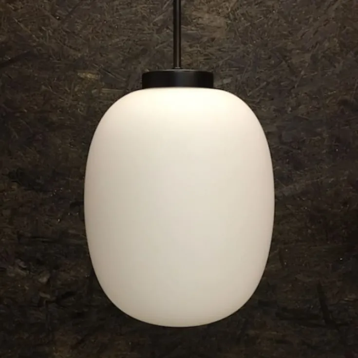 DL39 pendel, opal/sort Dyberg Larsen