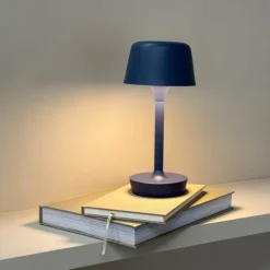 Outlet Flow genopladelig bordlampe, Genopladelige Lamper