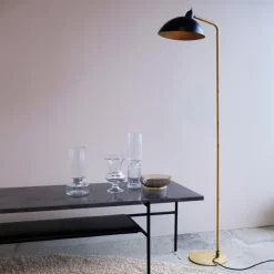 Outlet Futura gulvlampe Gulvlamper|Dyberg Larsen