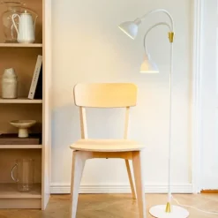 Best Lilje gulvlampe, Gulvlamper|Dyberg Larsen