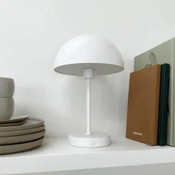 Best Stockholm genopladelig bordlampe, Genopladelige Lamper
