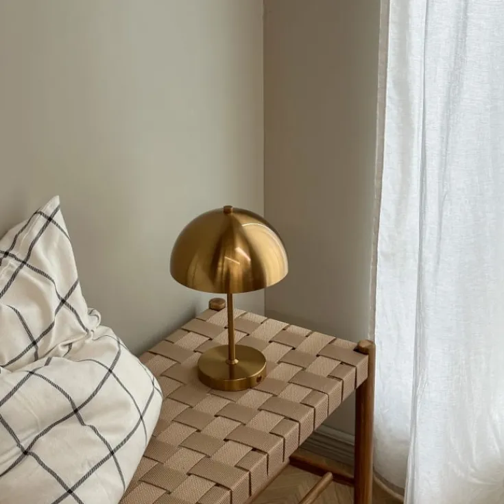 Discount Stockholm genopladelig bordlampe, Genopladelige Lamper|Dyberg Larsen