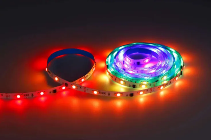 Discount LED strip med farvet lys & mikrofon, Led Strips