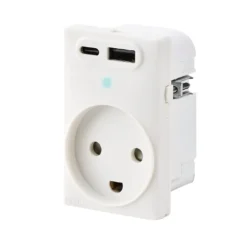 Curveline stikkontakt med jord og dobbelt USB, 1,5 modul, Stikkontakter