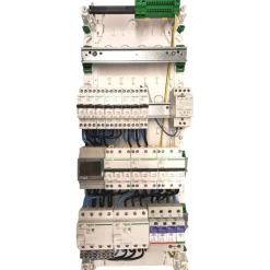 Sale Færdigmonteret boligtavle til varmepumpe, 4x13 moduler Schneider Electric|Tavler & Skabe