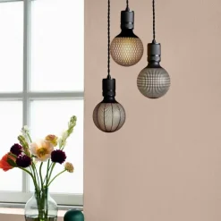 Discount Colors Diamond Print E27 globepære, 3-trins dæmp, 7W Halo Design