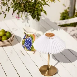 Hot Paris genopladelig bordlampe, Genopladelige Lamper|Halo Design