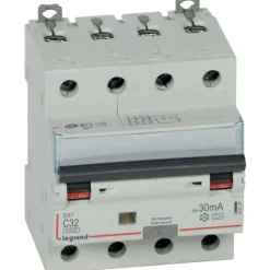 Clearance DX3 HPFI kombiafbryder 4P 30 mA, Tavlekomponenter