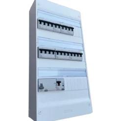 Sale Legrand færdigmonteret gruppetavle LE3 01.2230 Tavler & Skabe