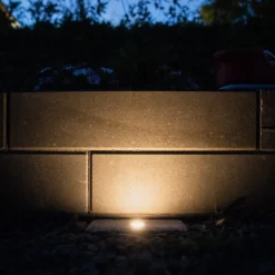 Outlet Holmegaardsten med Cosmos spot, Udendørs Spots