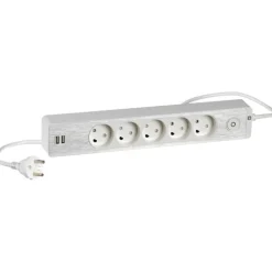 New LK Fuga Design stikdåse 5 udtag, m/ledning + 2 USB, Stikdåser