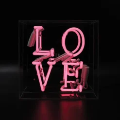 Outlet Love neonskilt, Neonskilte