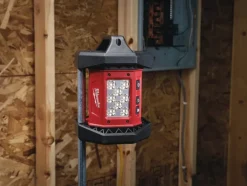 Outlet M18 AL-0 LED arbejdslampe, u. batteri Projektører