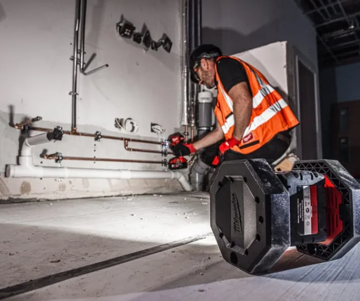 Outlet M18 AL-0 LED arbejdslampe, u. batteri Projektører