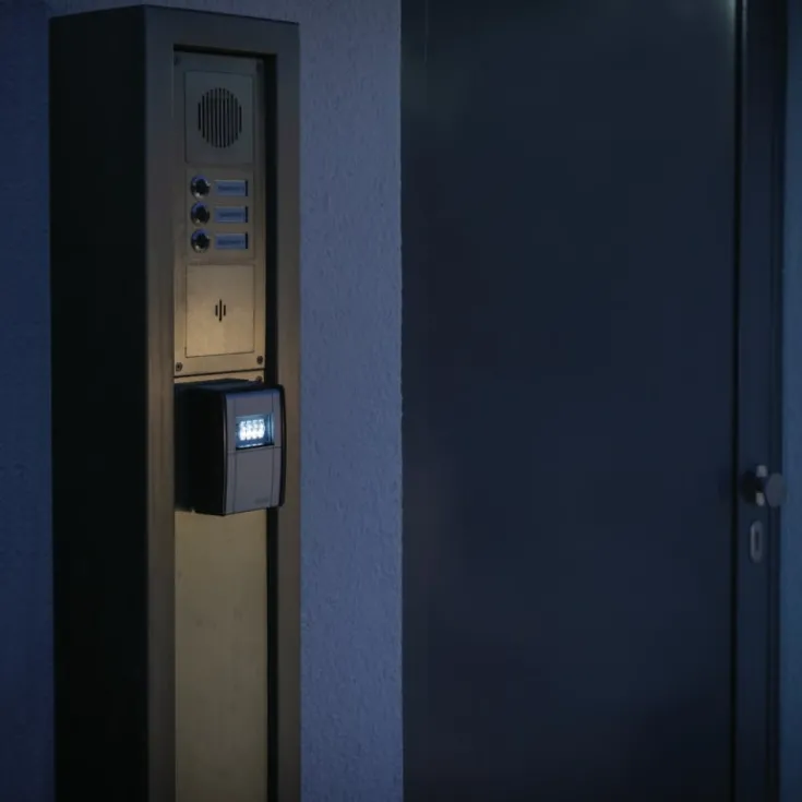 Clearance Nøgleboks 787 LED, med kodehjul Gadgets