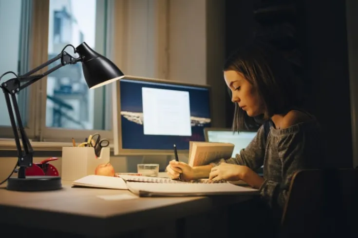 Outlet Office skrivebordslampe, Bordlamper