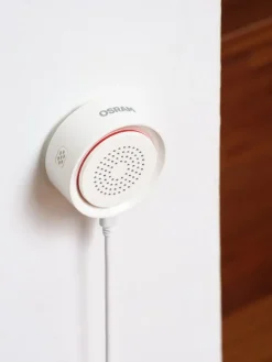 Clearance Smart+ Wifi alarmsirene, hvid Alarmsystemer & Tyverisikring