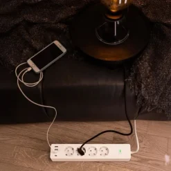 Best Smart+ Wifi stikdåse Stikdåser
