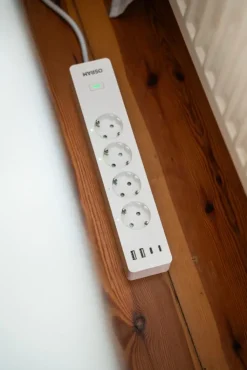 Best Smart+ Wifi stikdåse Stikdåser