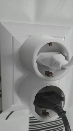 Clearance Smart+ Wifi stikkontakt med energimåler Smart Plugs