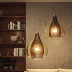 Clearance White Ambiance E27 standardpære, 2200K-6500K, 8W, 4-pak Lyskilder|Philips Hue