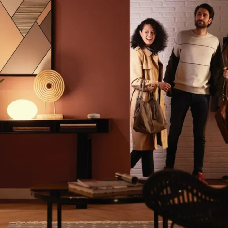 Outlet White E27 standardpære, 2700K, 9,5W, 2-pak Lyskilder|Philips Hue