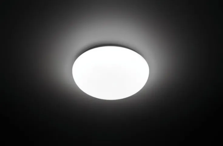 Outlet Shan loftlampe med sensor, hvid Philips