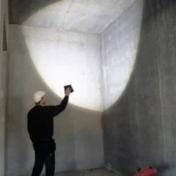 Nova 2 Connect arbejdslampe, 2000lm Projektører