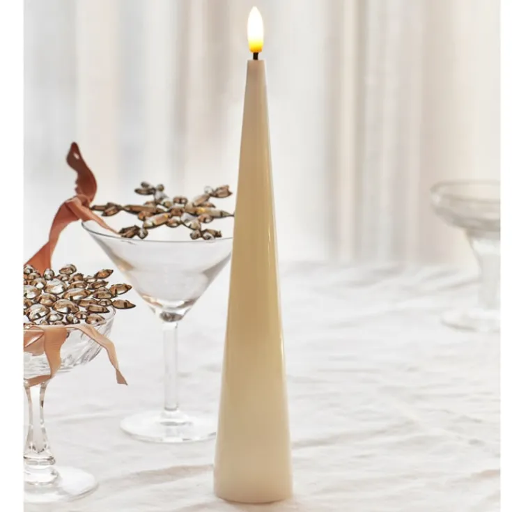 Clearance Sille kegle LED bloklys, batteri, råhvid, Sirius|Kunstige Stearinlys