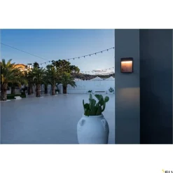 Outlet Flatt LED væglampe til påbygning, 3000K Udendørs Væglamper