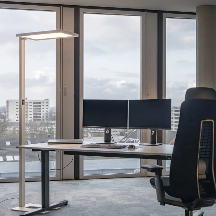 Outlet Worklight gulvlampe, Gulvlamper|Slv