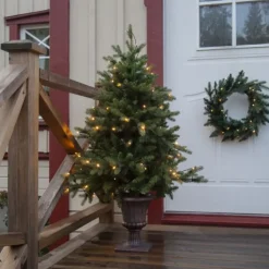 Best Byske kunstigt juletræ med lys Kunstige Juletræer